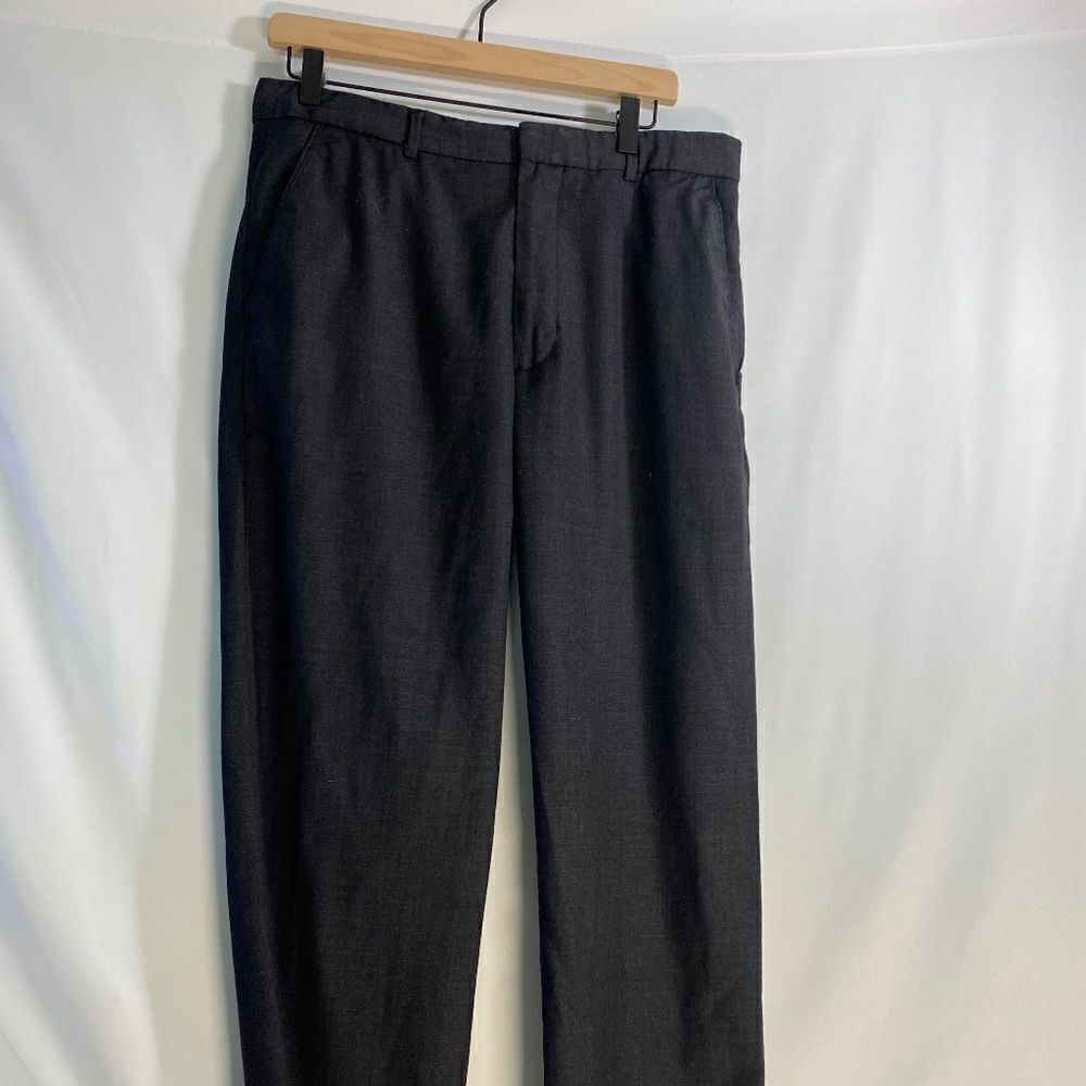 Banana Republic size 34x30 Dress pants